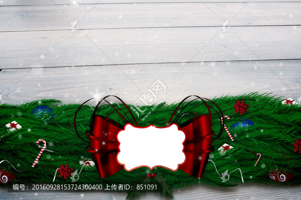冷杉枝圣誕裝飾花環(huán)圖片