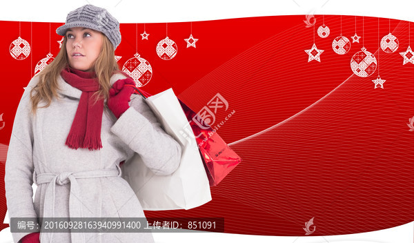 金發(fā)女人拎著購物袋的復(fù)合形象
