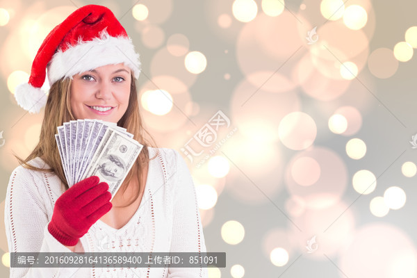 金發(fā)女人拿著紙幣的復(fù)合形象