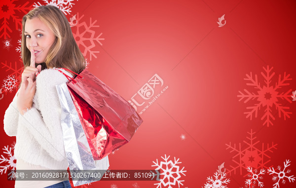 女人拎著購(gòu)物袋的復(fù)合形象