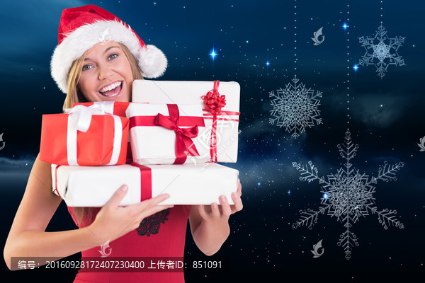 女人捧著一堆禮物的復(fù)合形象