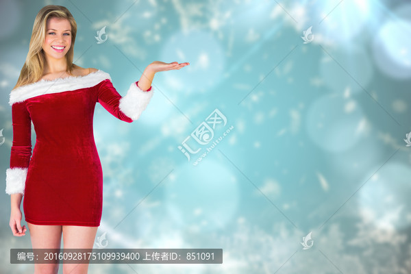 女人穿著圣誕服的復(fù)合形象