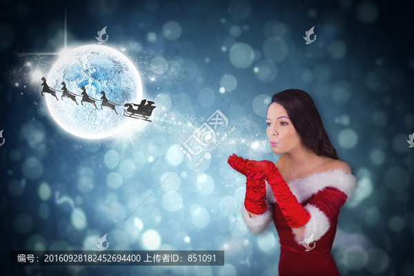 漂亮女人吹著氣的復(fù)合形象