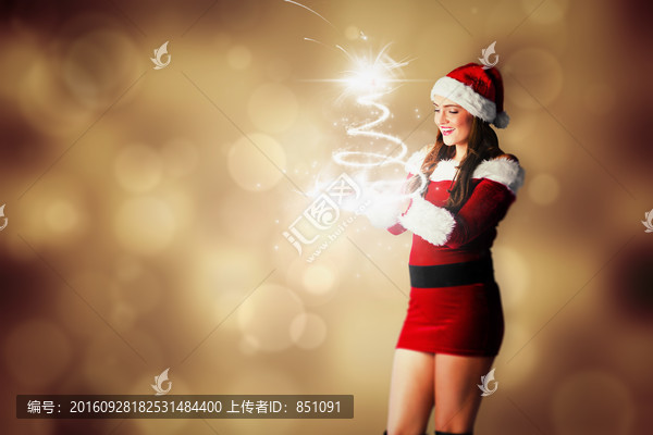 女人穿著圣誕服的復(fù)合形象