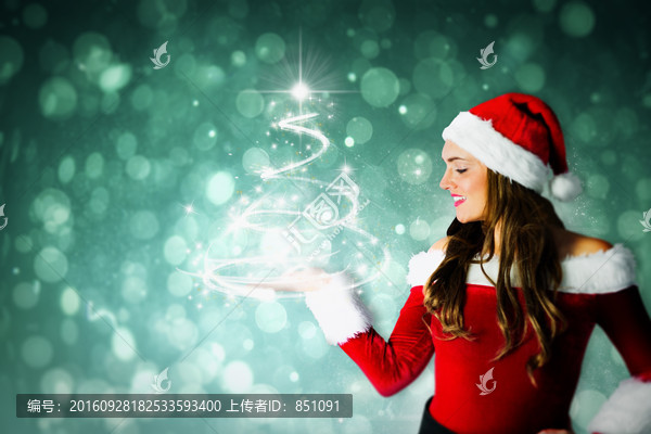 女人穿著圣誕服的復(fù)合形象