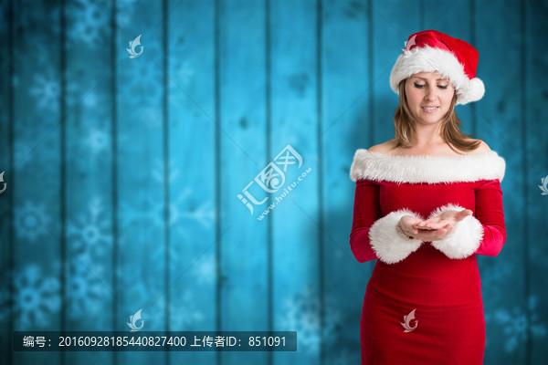 女人穿著圣誕裝的復(fù)合形象