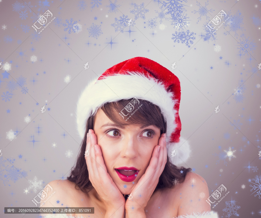 女人戴著圣誕帽的復(fù)合形象