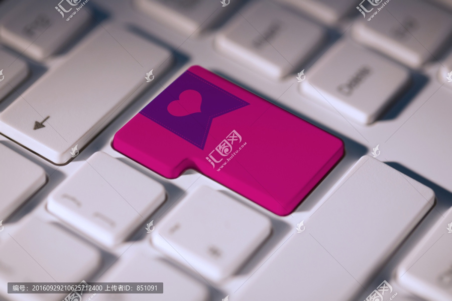 鍵盤上的心臟標(biāo)簽