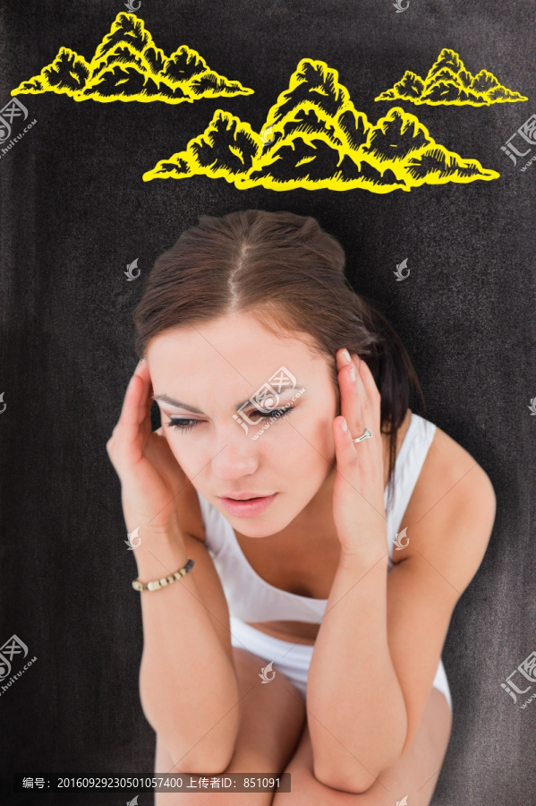 頭疼的女人