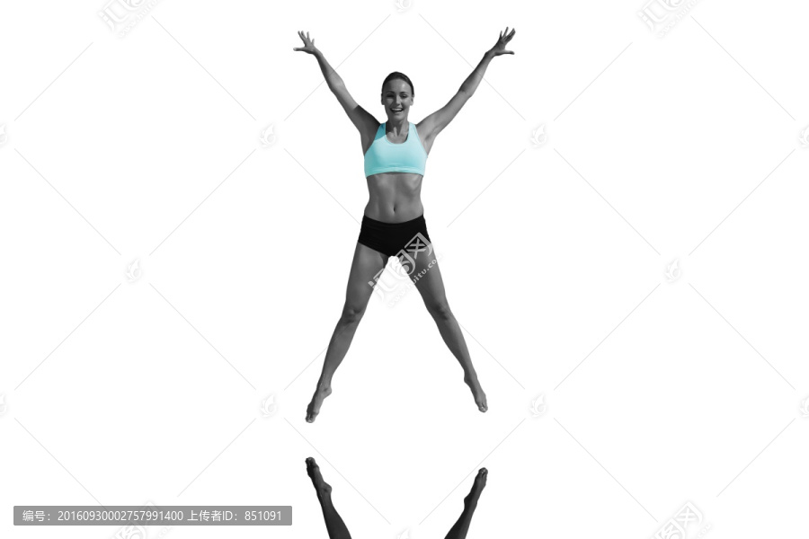 在跳躍的女人