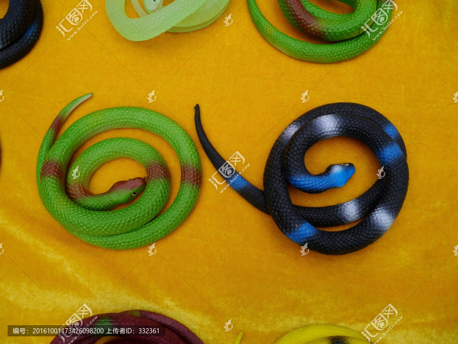 玩具蛇