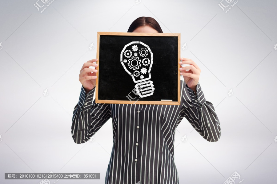 顯示板的女的商人