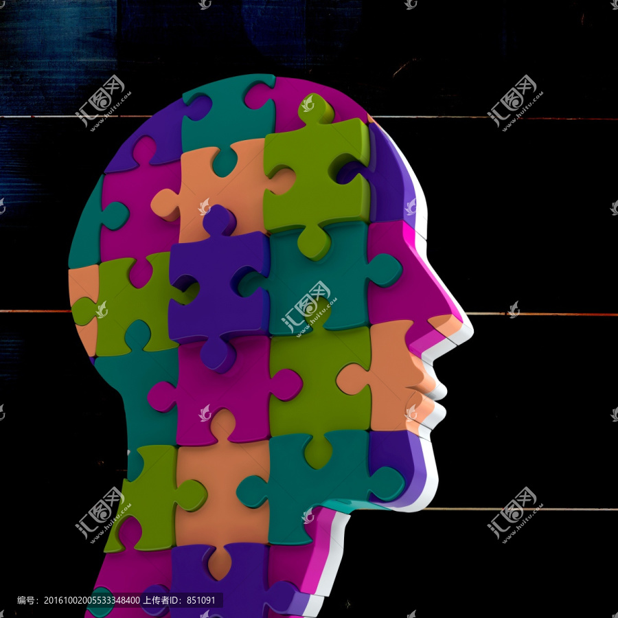 拼圖在木板架空了頭