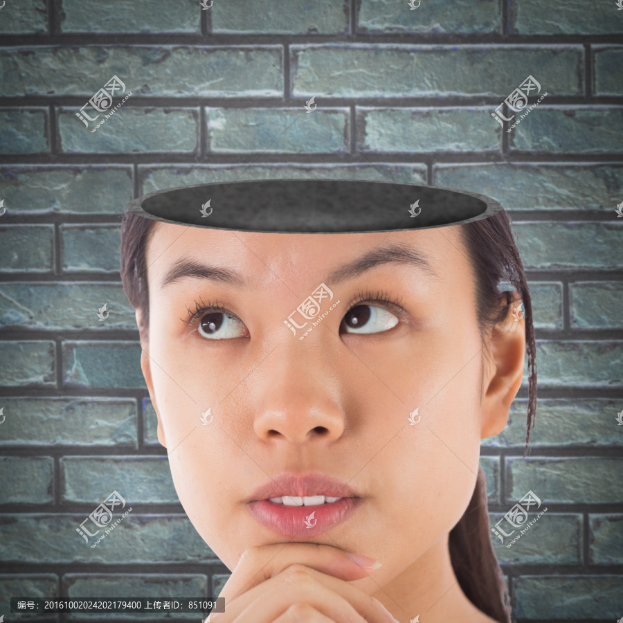 女人思考的復(fù)合形象