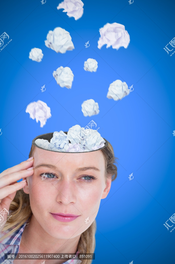 女商人思考的復(fù)合形象