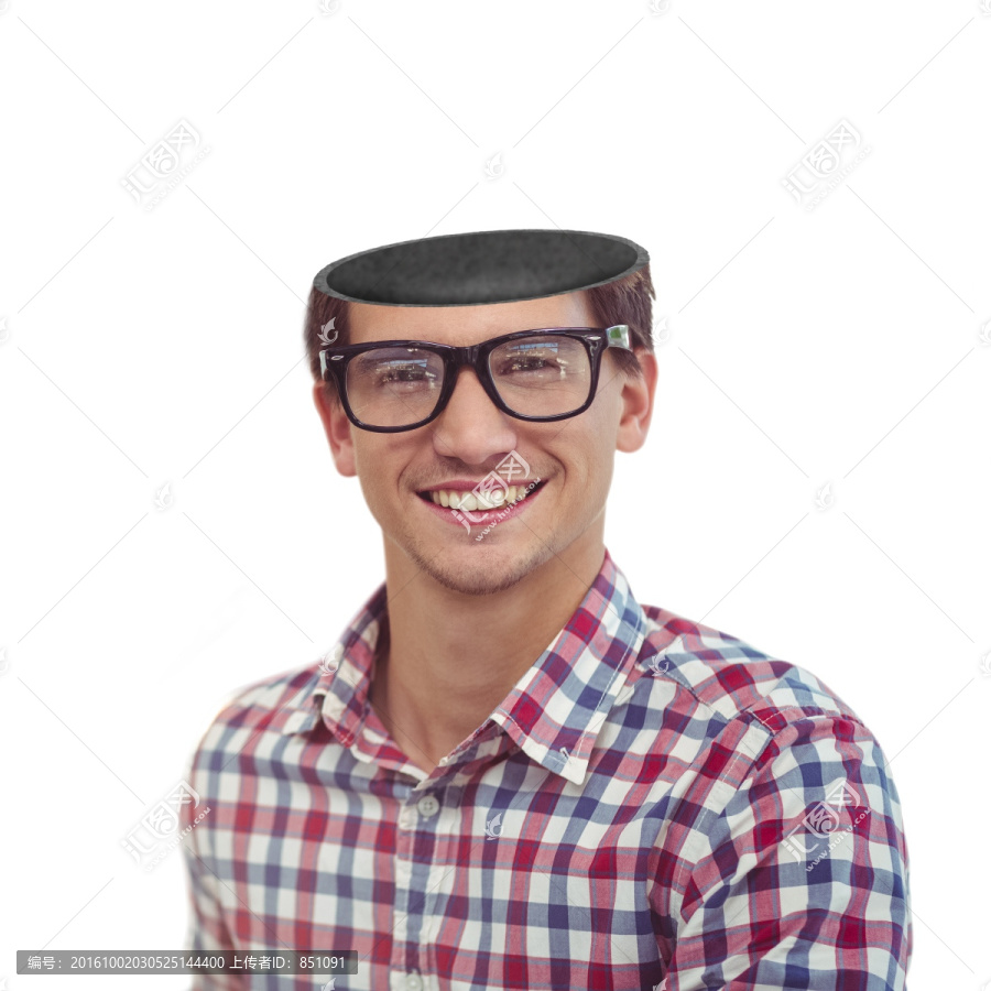 男人微笑著看著鏡頭的復合形象
