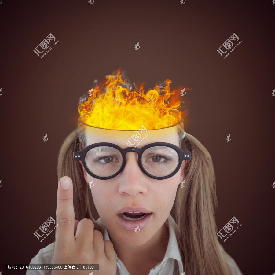 女商人思考的復(fù)合形象