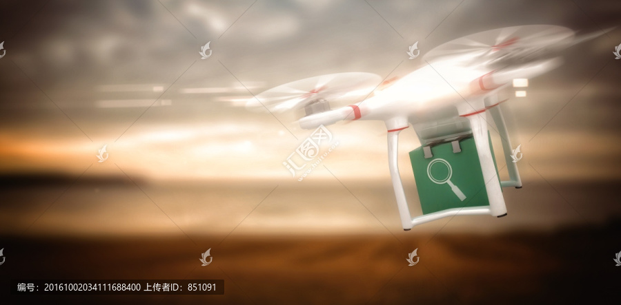 一個(gè)立方體的無(wú)人機(jī)