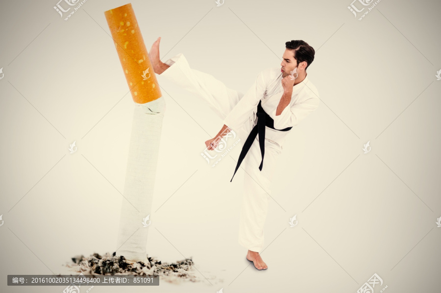 男人練武術(shù)的復(fù)合形象