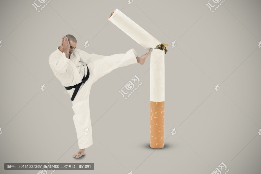 男人練武術(shù)的復(fù)合形象