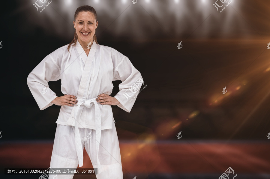 練著武術(shù)的女運動員