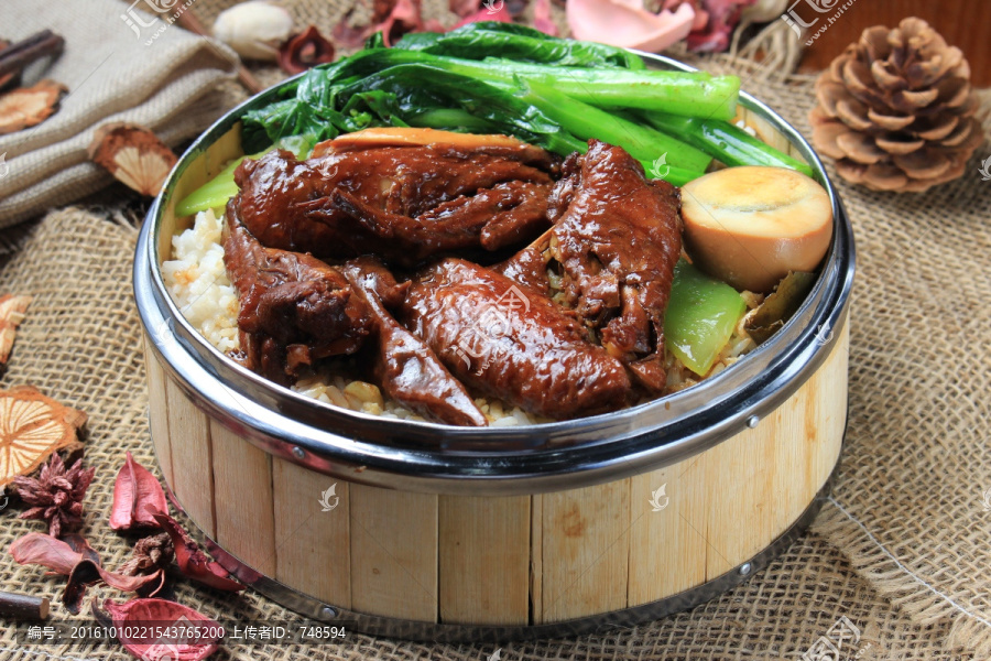 红烧鸡翅饭,笼仔饭,荷叶饭