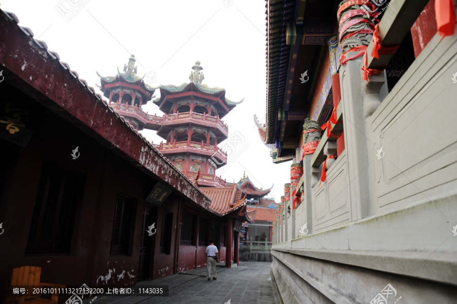 寺庙建筑,蜀南竹海龙