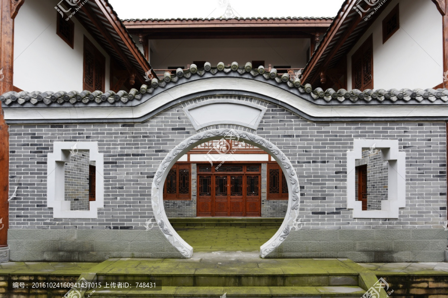 中式园林拱门