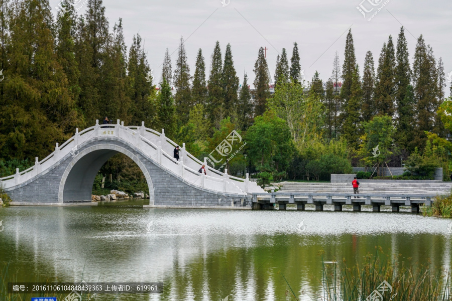 小桥流水