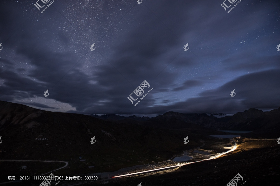 海子山姊妹湖夜色