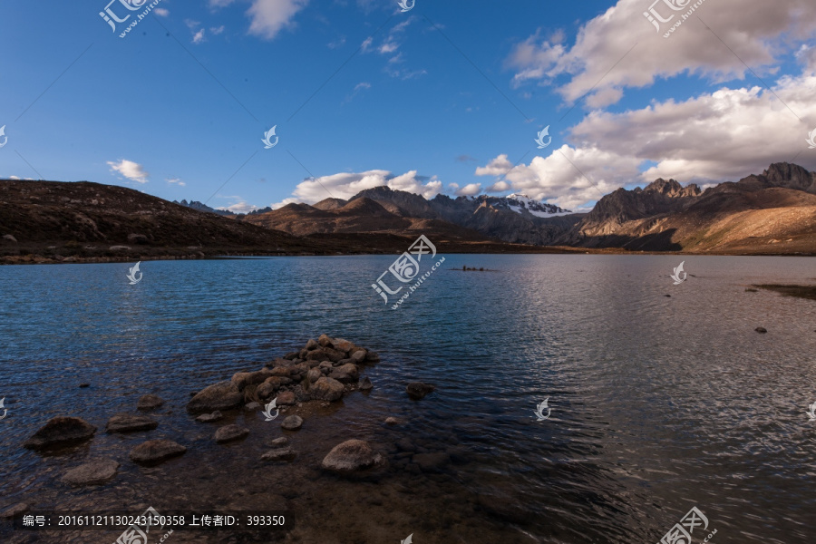 海子山姊妹湖