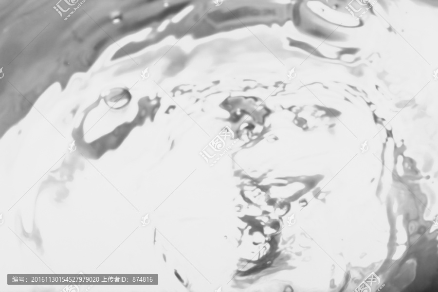 水
