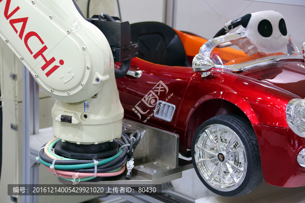駐車機械臂