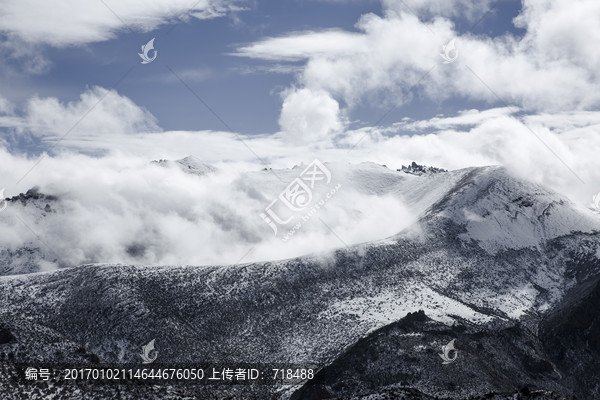 雪山