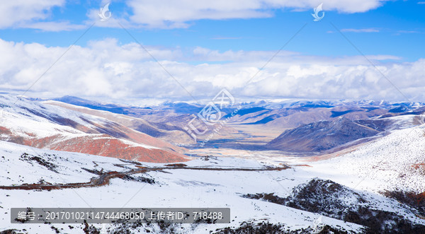 高原雪景