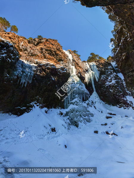 轿子雪山冰瀑（全景高清大图）