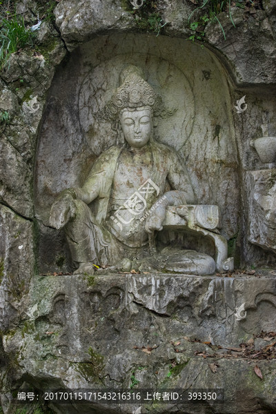 飞来峰石雕造像群