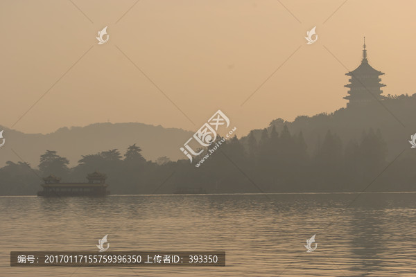 西湖秋色,雷峰塔