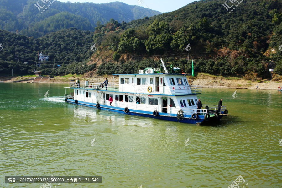 山水游船新安江