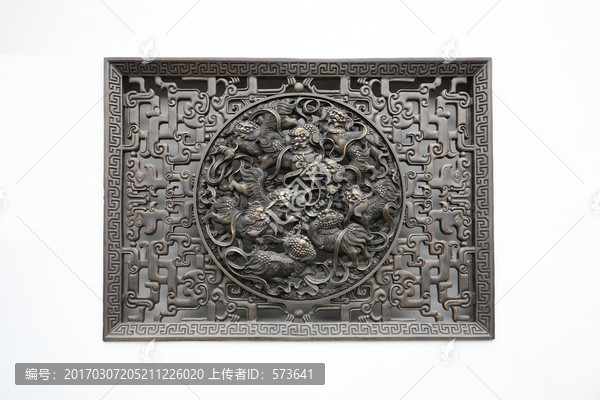 中式镂空铜雕图片