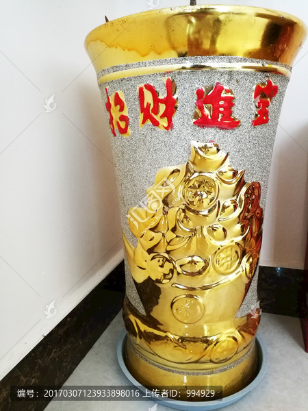 装饰花瓶