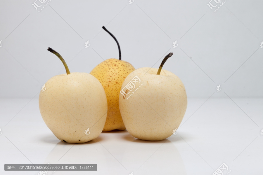 三个梨