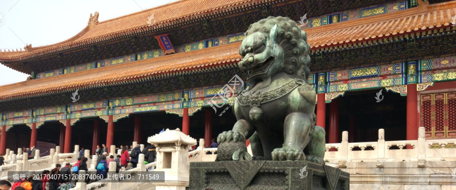 北京故宫太和门,铜狮子