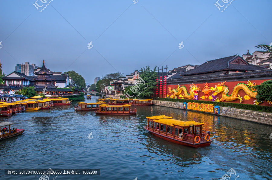 江南水乡古镇夜景