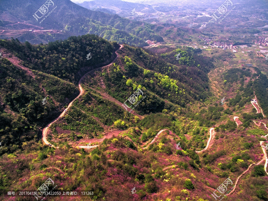 浙江兰溪转轮岩盘山公路航拍