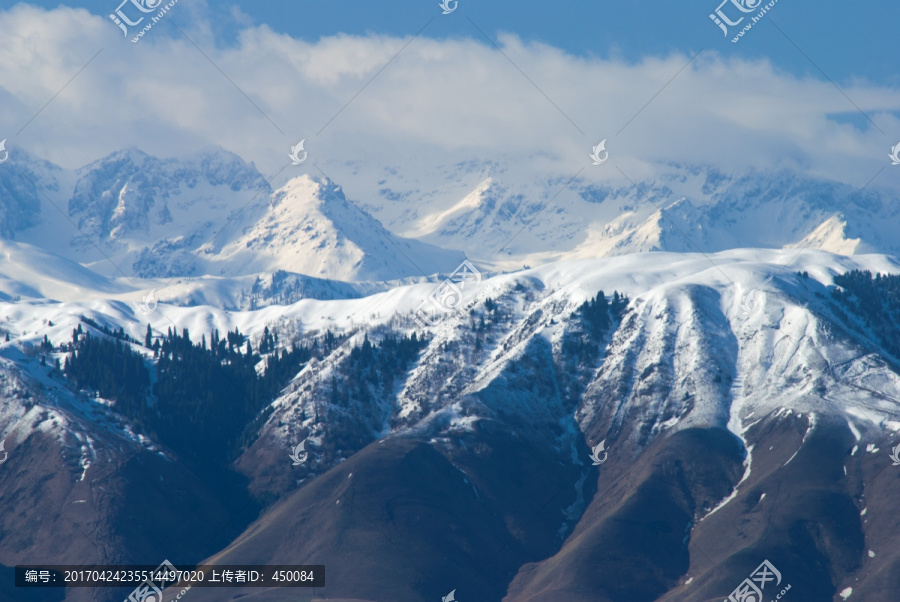 西部雪山