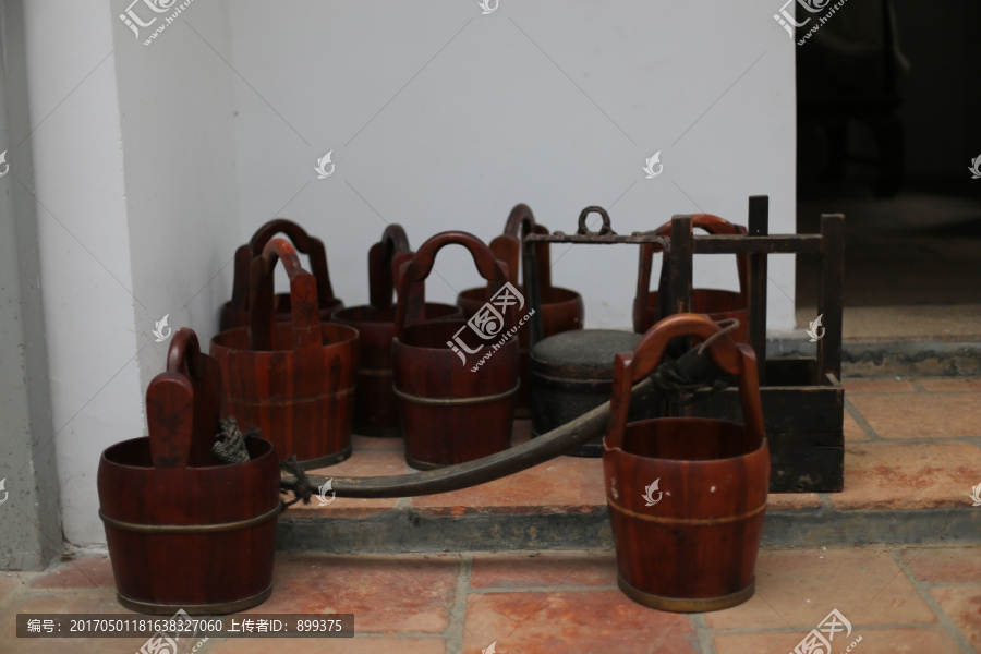 古代木水桶