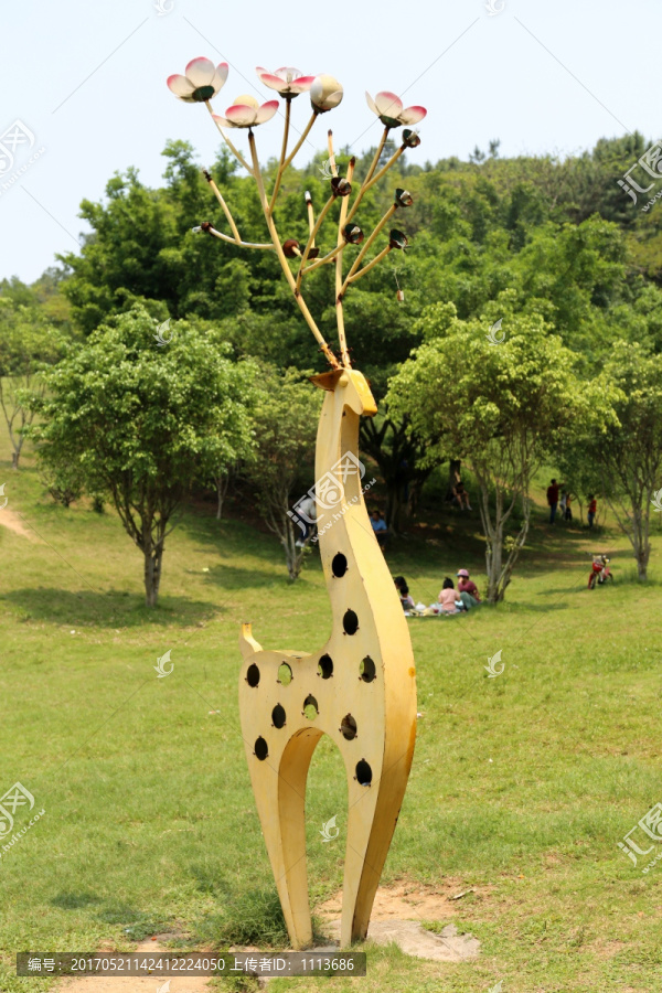 梅花鹿,动物雕塑