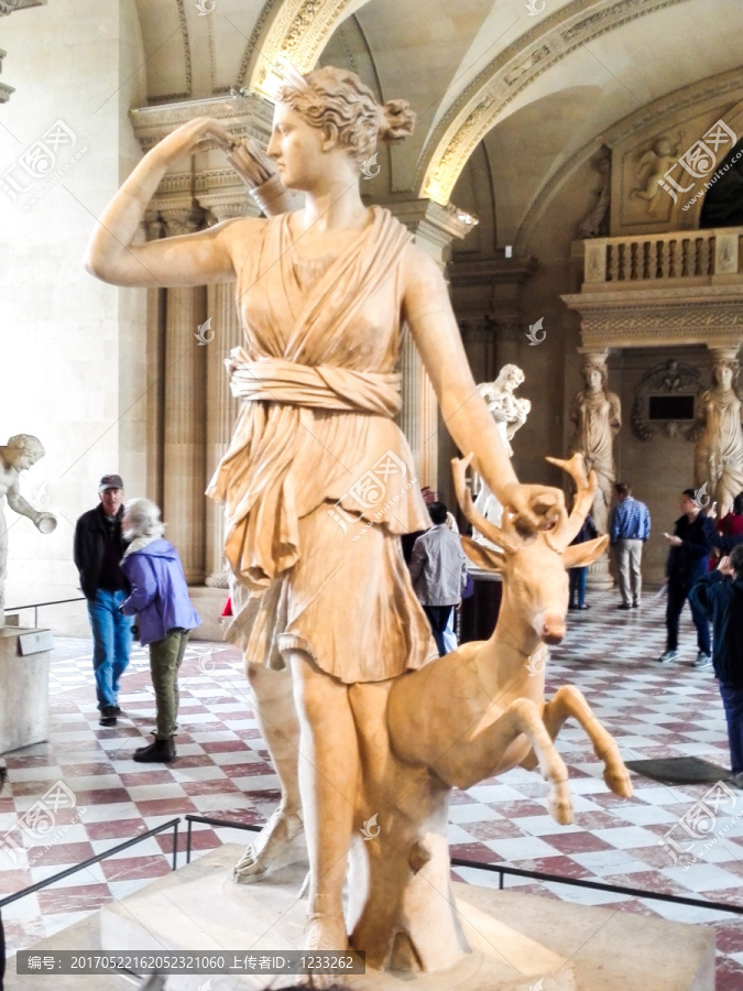 卢浮宫雕塑凡尔赛的戴安娜