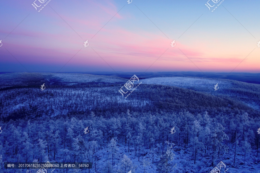 林海雪原夕阳风景